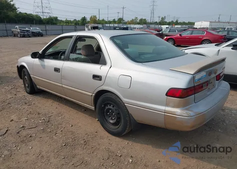 1998 Toyota Camry Le from USA, damaged, VIN 4T1BG22K9WU240448